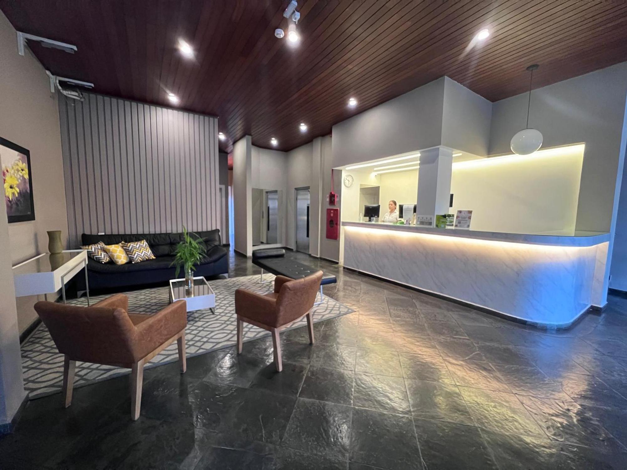 Regis Hotel II レジストロ エクステリア 写真